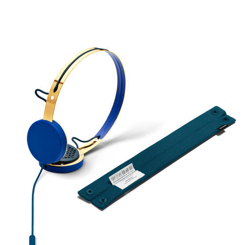 3038037-slide-s-2-these-marc-jacobs-headphones