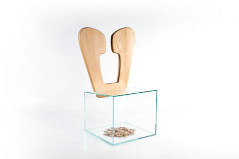 Last-Supper-Chairs-Exhibition-6-San-Giovanni-600x399