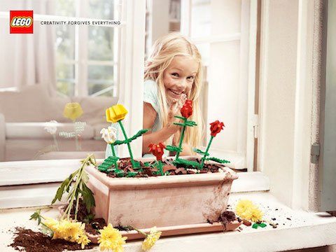 Lego-Creativity-forgives-everything-flowers