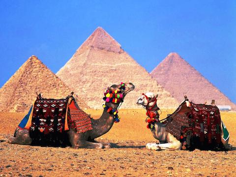 Wallpapers_piramides_en_egipto