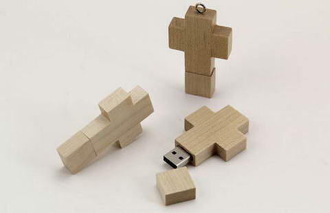 USB-Wooden-Cross-Drive