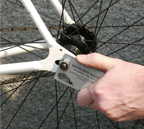 business-card-alternatives-bike-tool-2