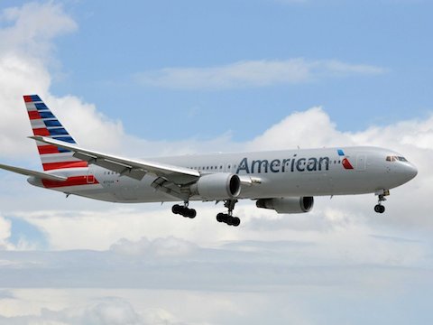 8-american-airlines-this-is-americans-first-new-exterior-design-since-the-1960s-era-polished-metallic-although-the-rebranding-has-been-controversial-the-new-paint-scheme-is-an-effective-modern-take-on-americans-eagle-and-flag-motif