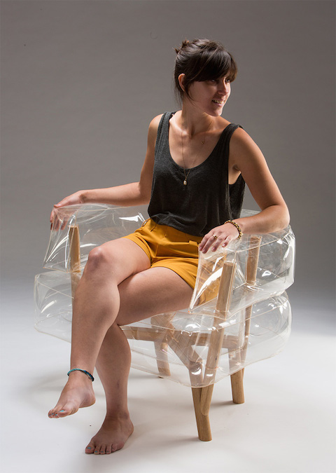 tehila-guy-anda-inflatable-armchair-furniture-bezalel-academy-of-arts-and-design-jerusalem-designboom-04