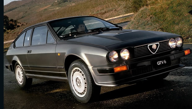 Alfa Romeo GTV6 – 007- Octopussy contra las chicas mortales, 1983