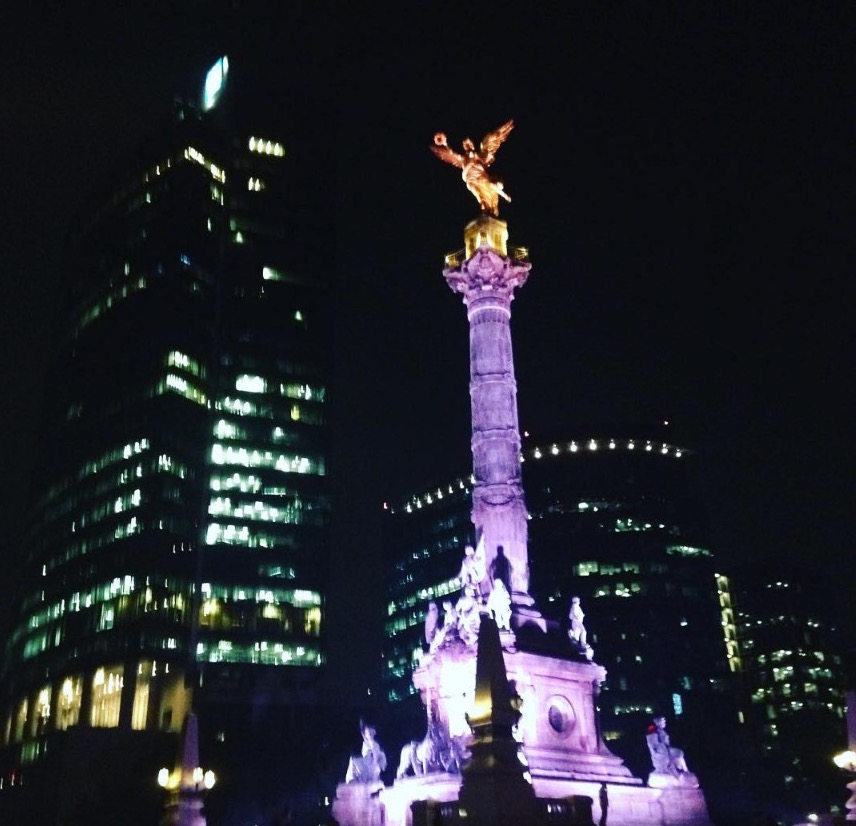 Columna del Centenario de la Independencia, Colonia Juárez 