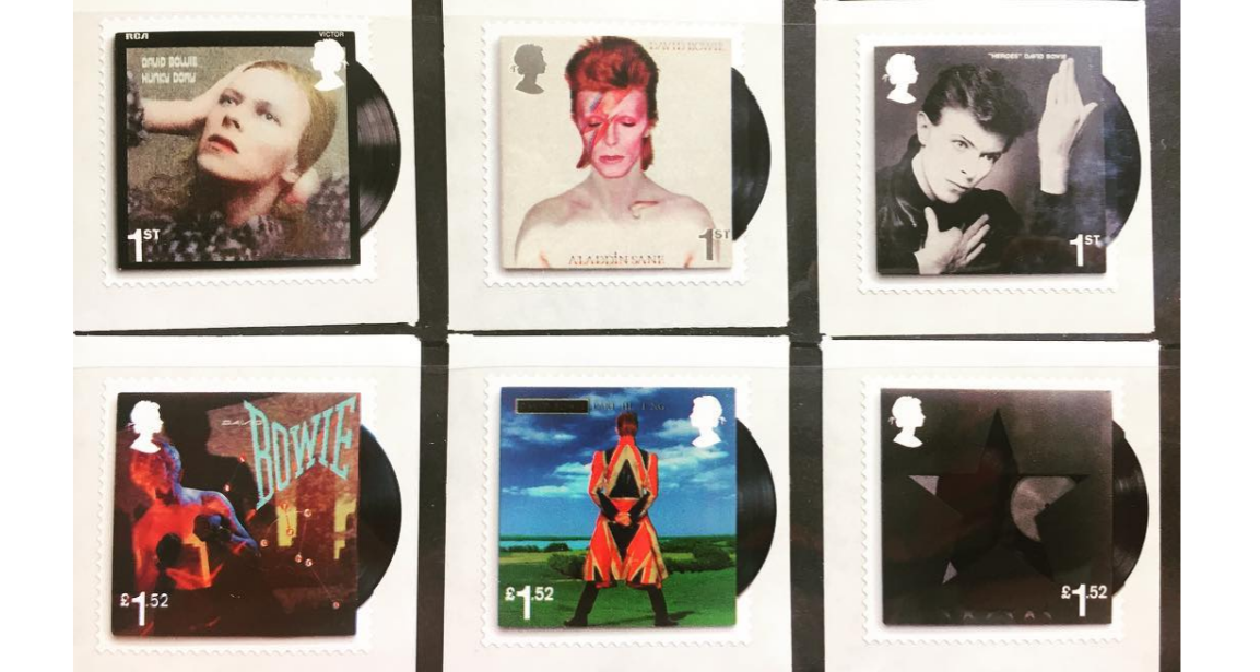 Lanzan al espacio sellos postales con las portadas de David Bowie | Paredro