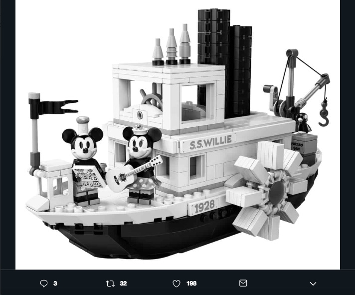El set de Lego Steamboat Willie recrea completamente el modelo del cortometraje de Disney, en el que Mickey es musicalizado por primera vez.