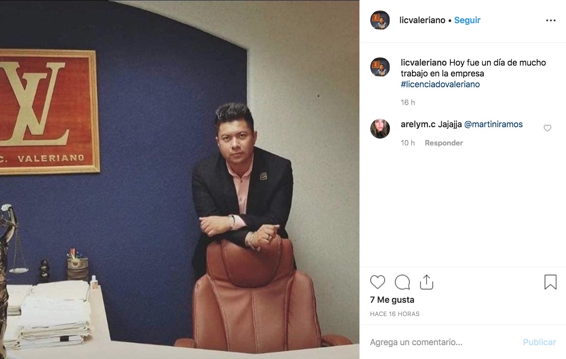 El Licenciado Valeriano se volvió viral en internet por un caso de plagio con el logo de Louis Vuitton, pero esto fue transformado en creatividad.